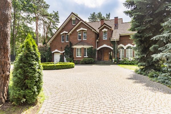 Driveway Brick Repair in Reston