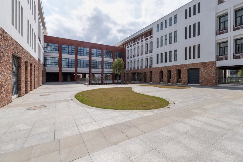 Choosing The Right Materials For Commercial Brick Or Stone Projects